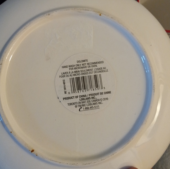 🔥HOST PICK🔥 Everyday Essentials Racoon Christmas 🎄 Mug and Saucer - Picture 9 of 9